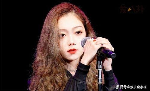 金娜英个人资料,璀璨星河中的璀璨明珠，多才多艺的韩国女神