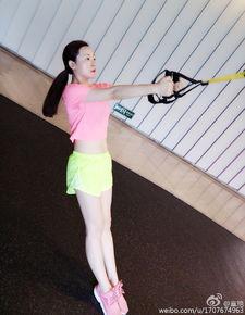 央视丰满女主播章艳,丰满身材与专业风采并存的魅力主播